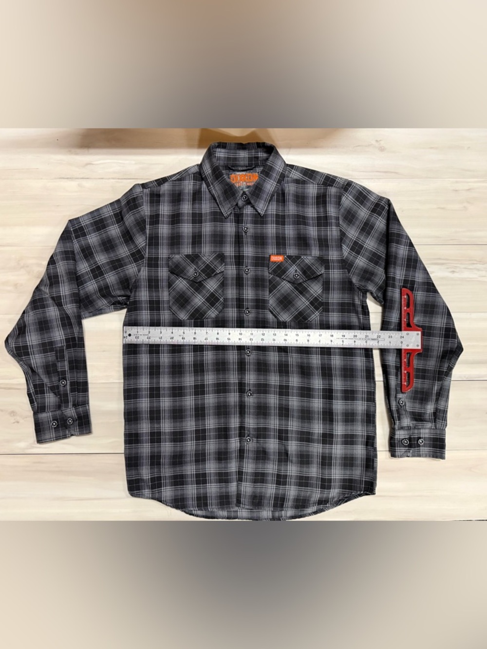 DIXXON Black & Gray Plaid Long-Sleeve Shirt, high quality